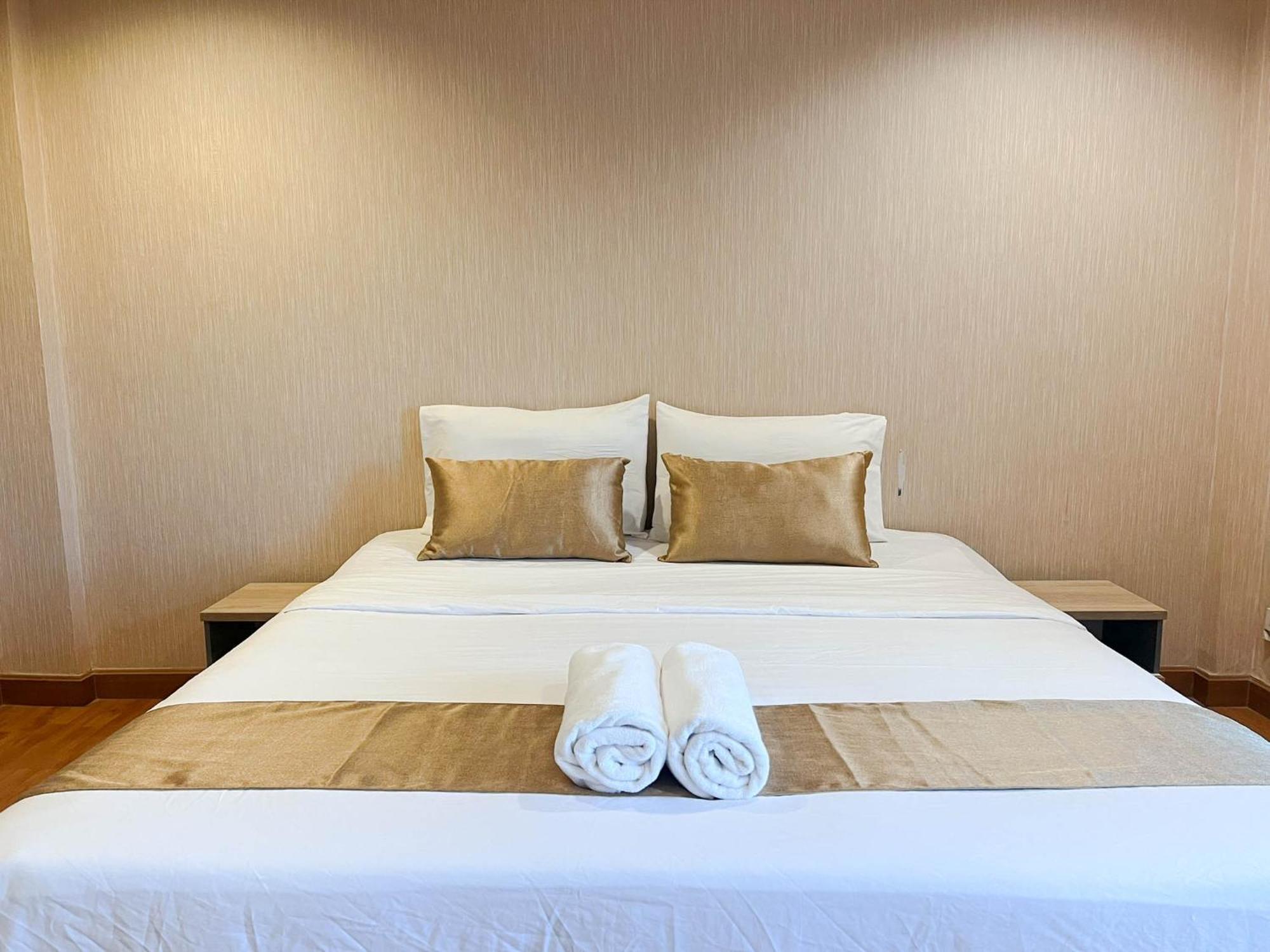 Inspire House Hotel Чиангмай Экстерьер фото
