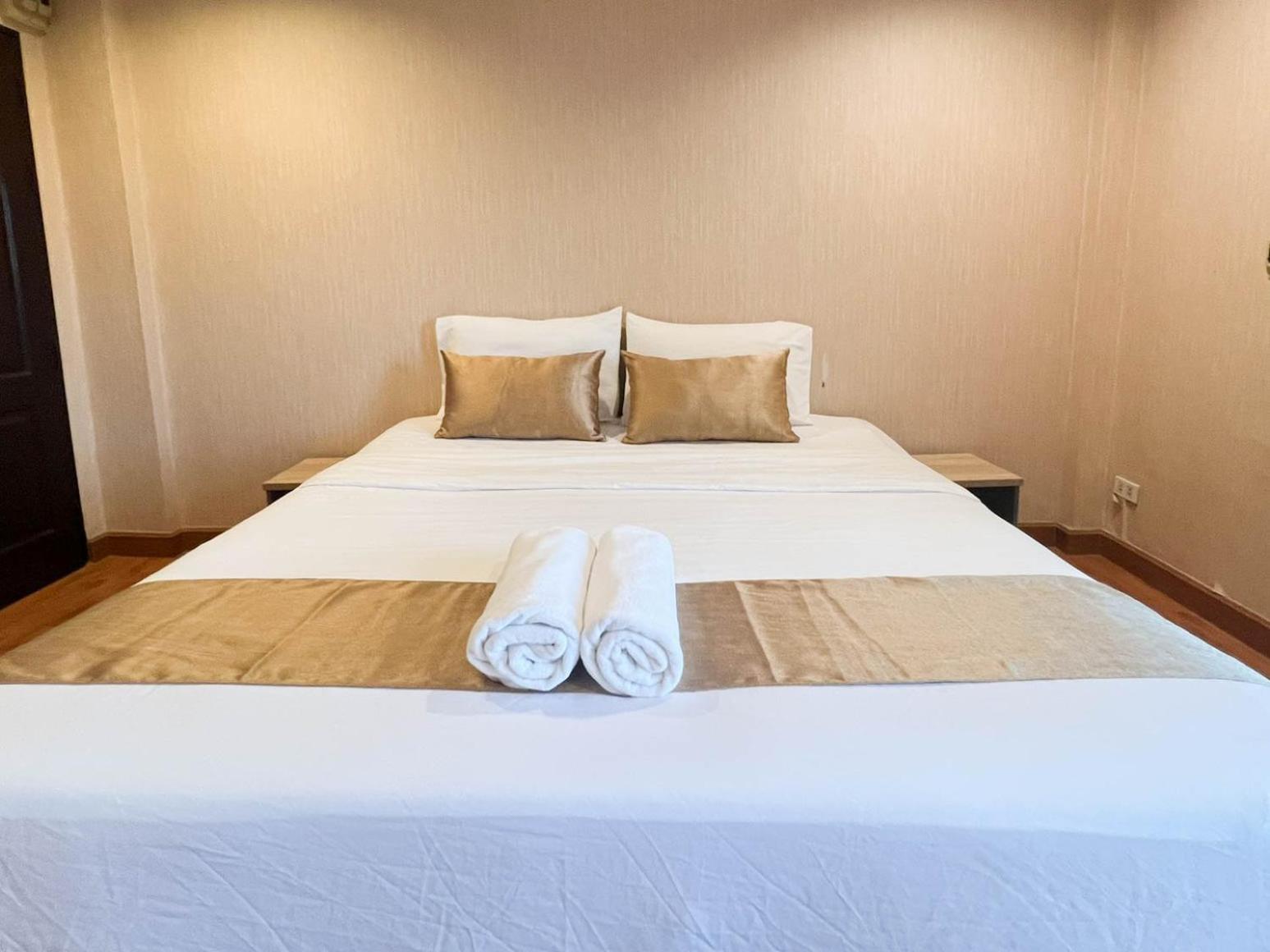 Inspire House Hotel Чиангмай Экстерьер фото